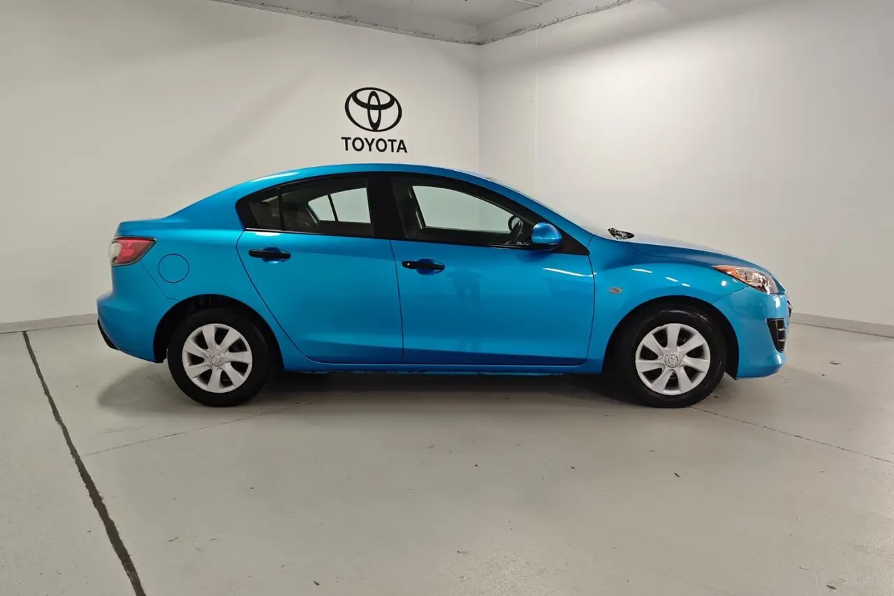 2010 Mazda 3 Gallery Image 4