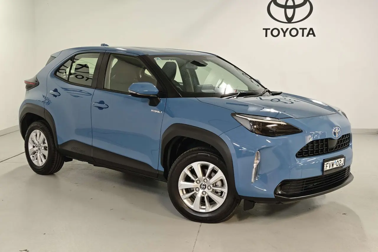 2023 Toyota Yaris Cross Gallery Image 1