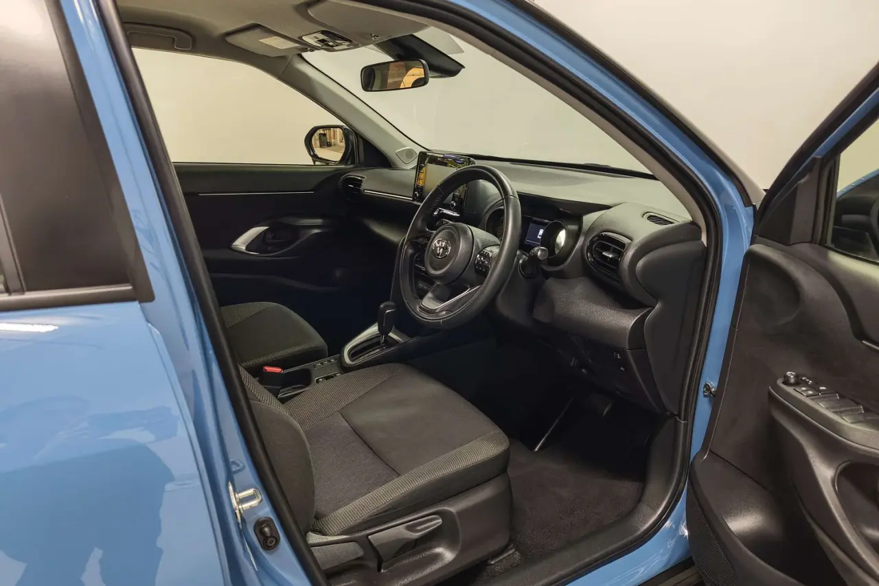 2023 Toyota Yaris Cross Gallery Image 10