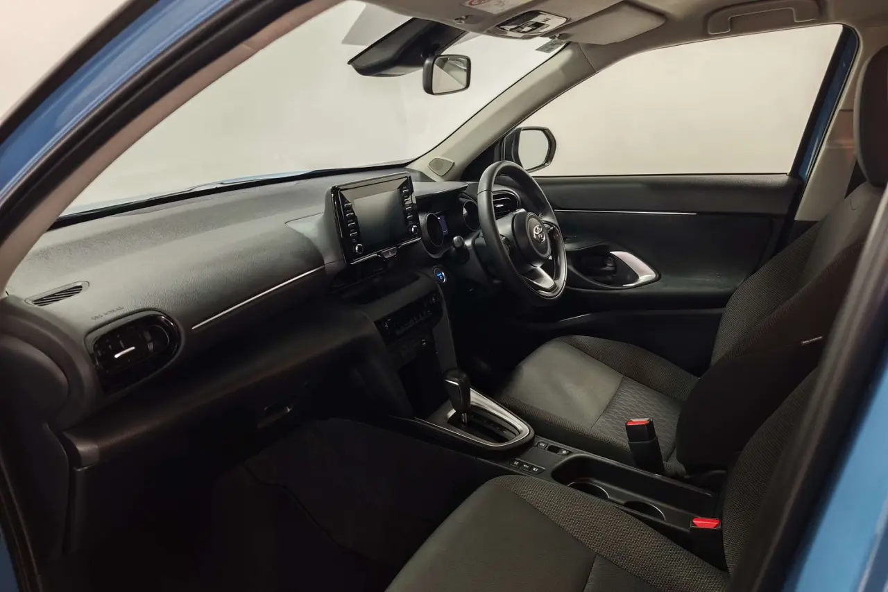 2023 Toyota Yaris Cross Gallery Image 14