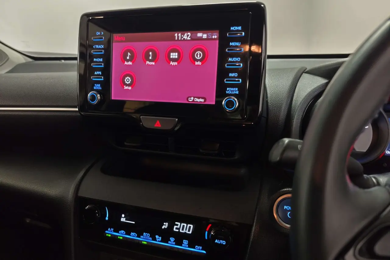 2023 Toyota Yaris Cross Gallery Image 18