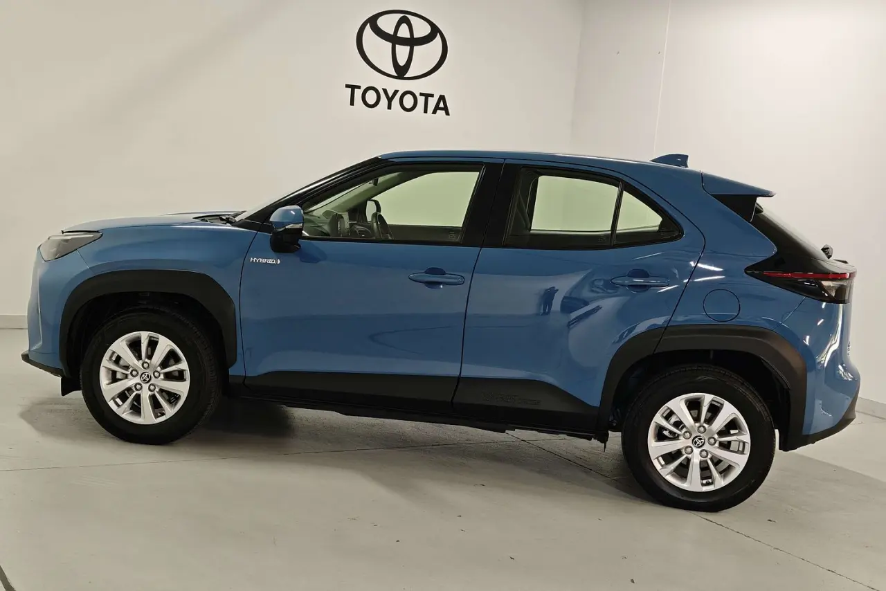 2023 Toyota Yaris Cross Gallery Image 9