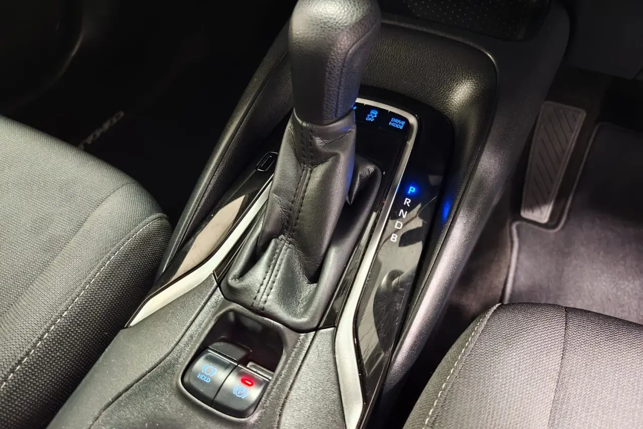 2018 Toyota Corolla Gallery Image 21