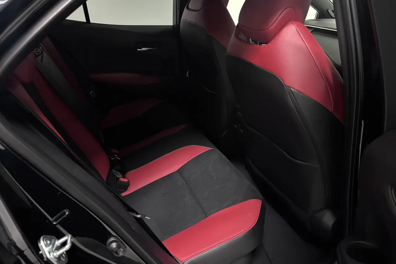 2025 Toyota Corolla Gallery Image 11