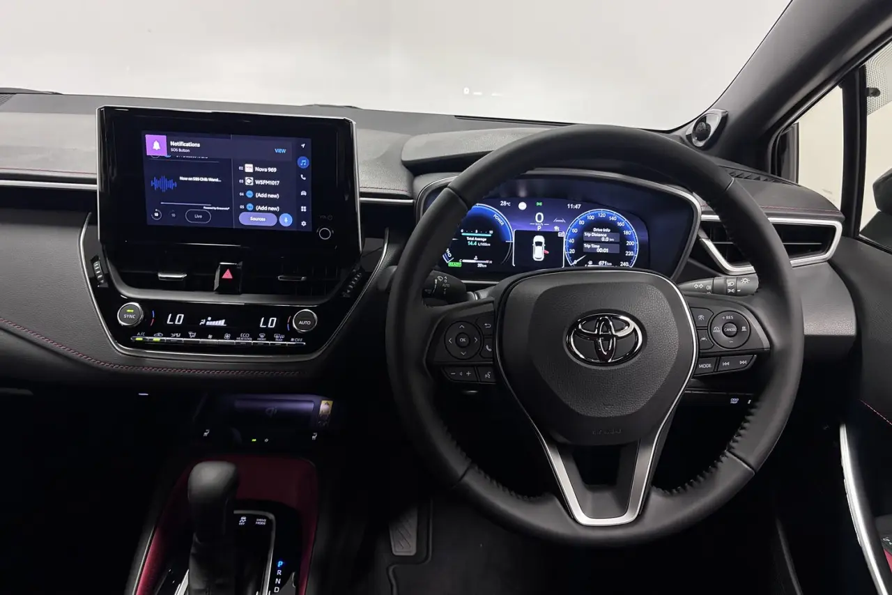 2025 Toyota Corolla Gallery Image 15