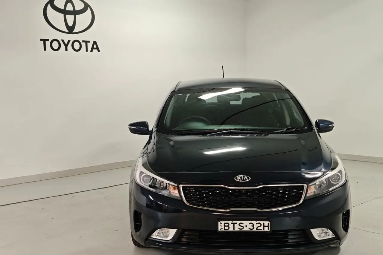 2017 Kia Cerato Gallery Image 3