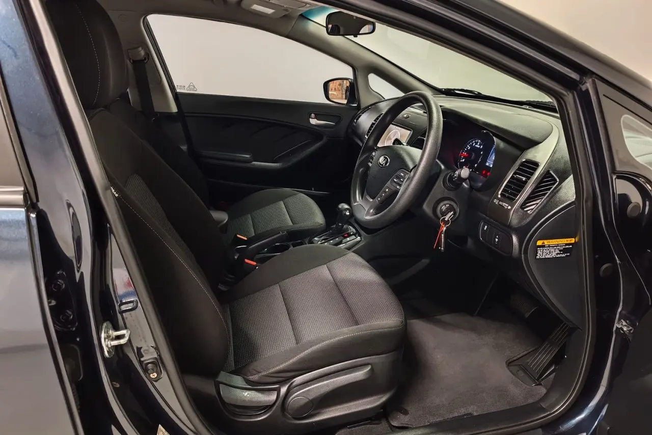 2017 Kia Cerato Gallery Image 9