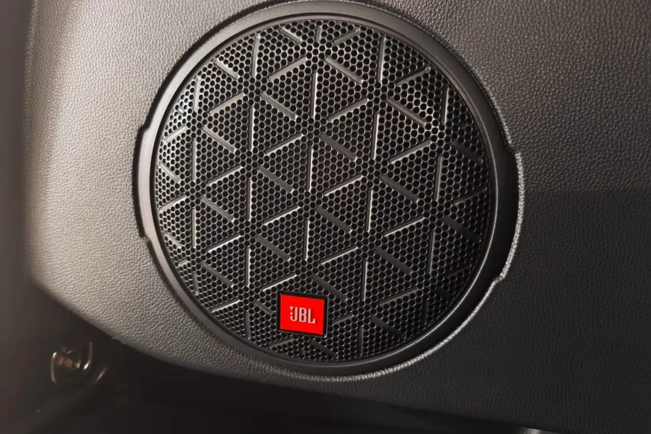 2024 Toyota RAV4 Gallery Image 19