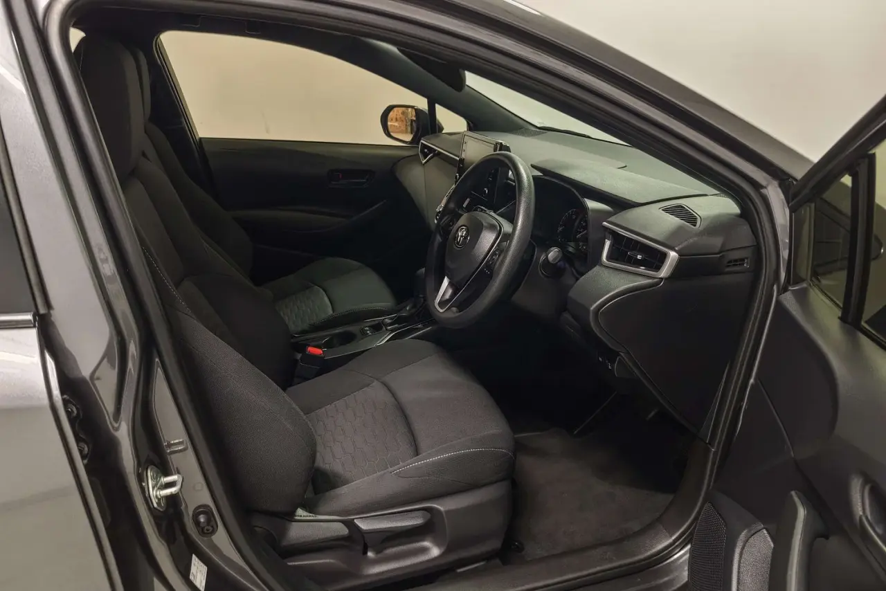 2022 Toyota Corolla Gallery Image 10