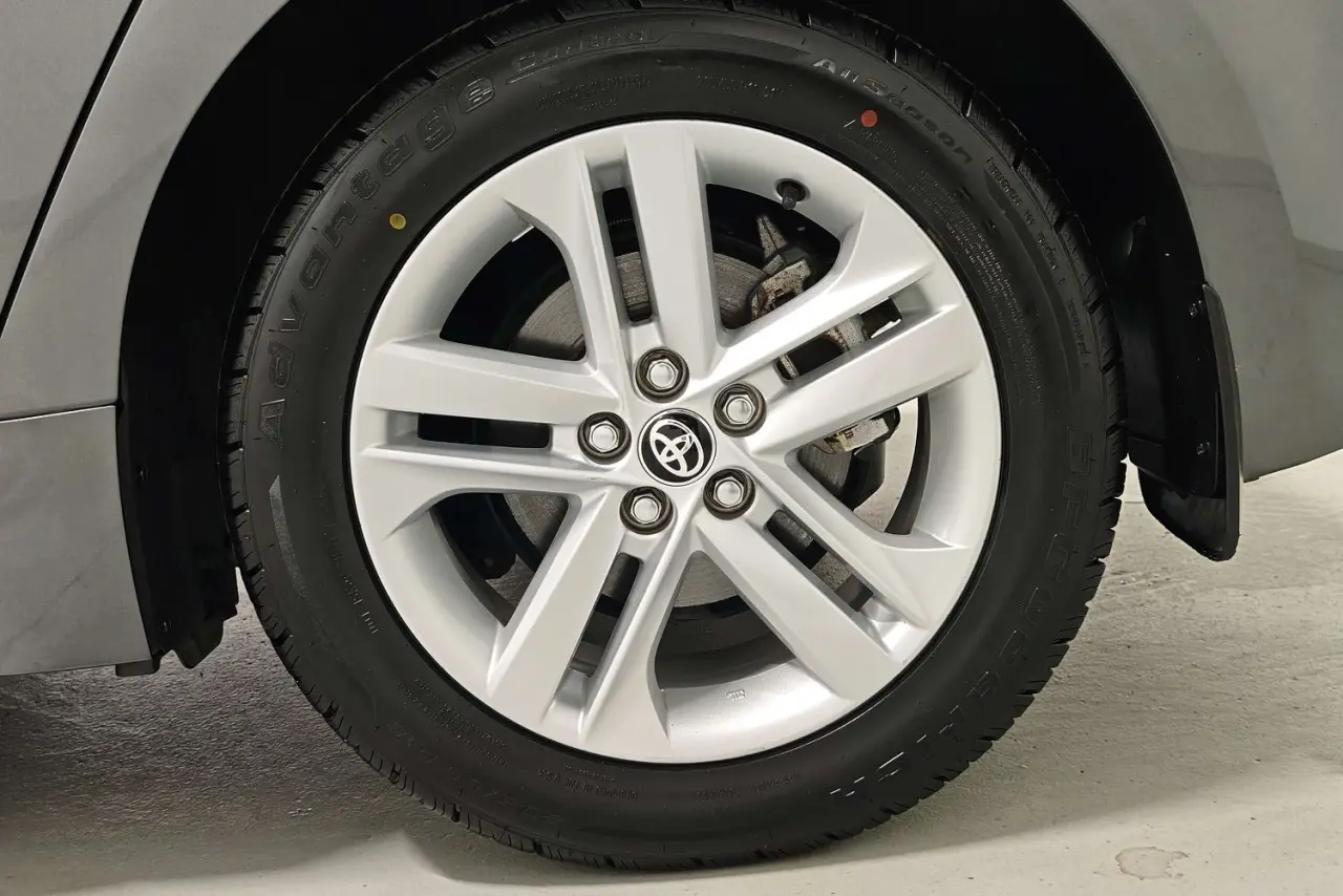 2022 Toyota Corolla Gallery Image 5