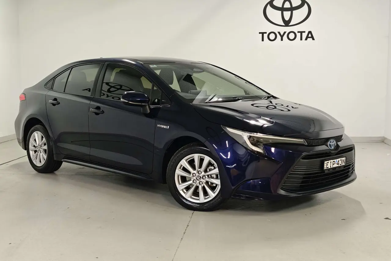 2022 Toyota Corolla Gallery Image 1