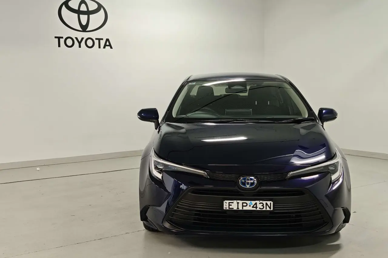2022 Toyota Corolla Gallery Image 2