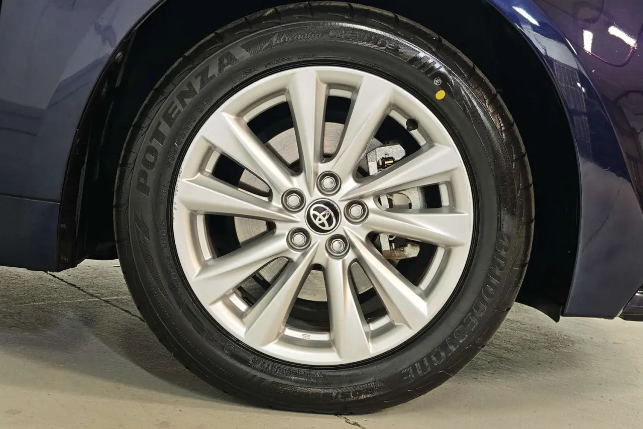 2022 Toyota Corolla Gallery Image 5