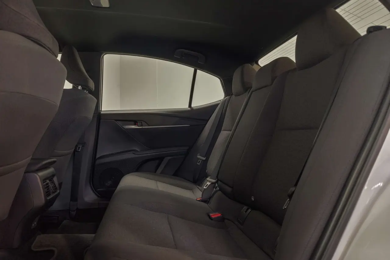 2025 Toyota Camry Gallery Image 13