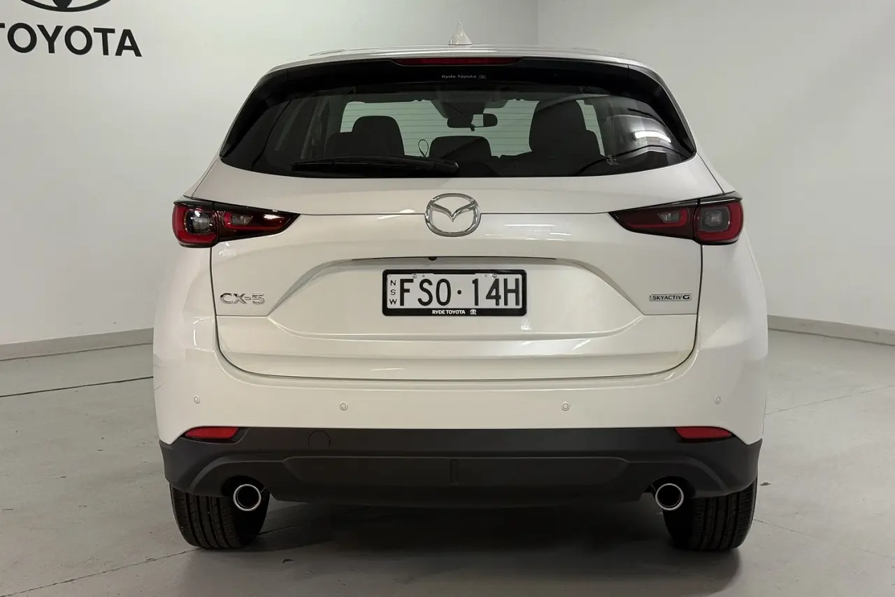 2025 Mazda CX-5 Gallery Image 5