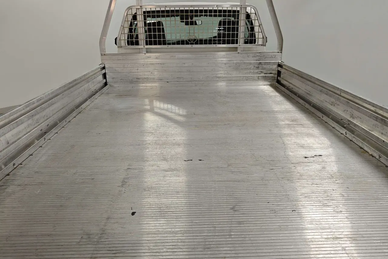 2019 Toyota Hilux Gallery Image 12