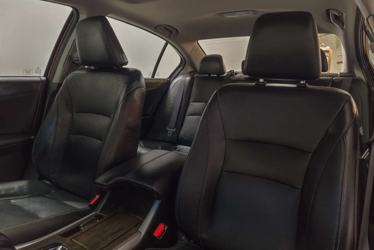 2015 Honda Accord Gallery Image 15