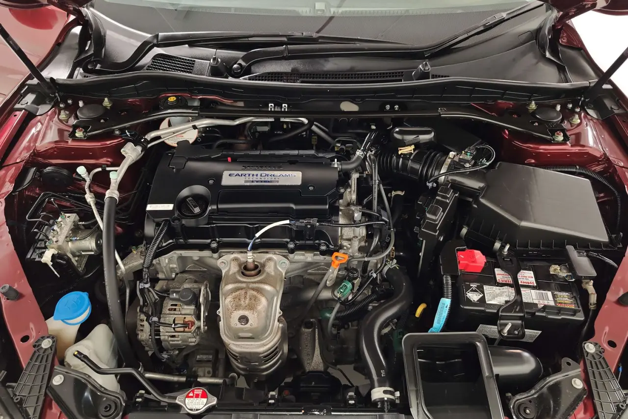 2015 Honda Accord Gallery Image 22