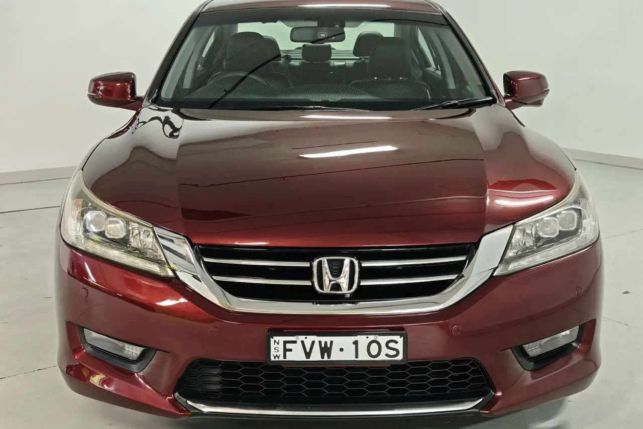 2015 Honda Accord Gallery Image 3