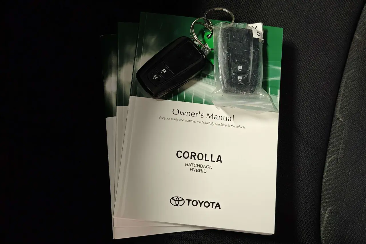 2021 Toyota Corolla Gallery Image 21