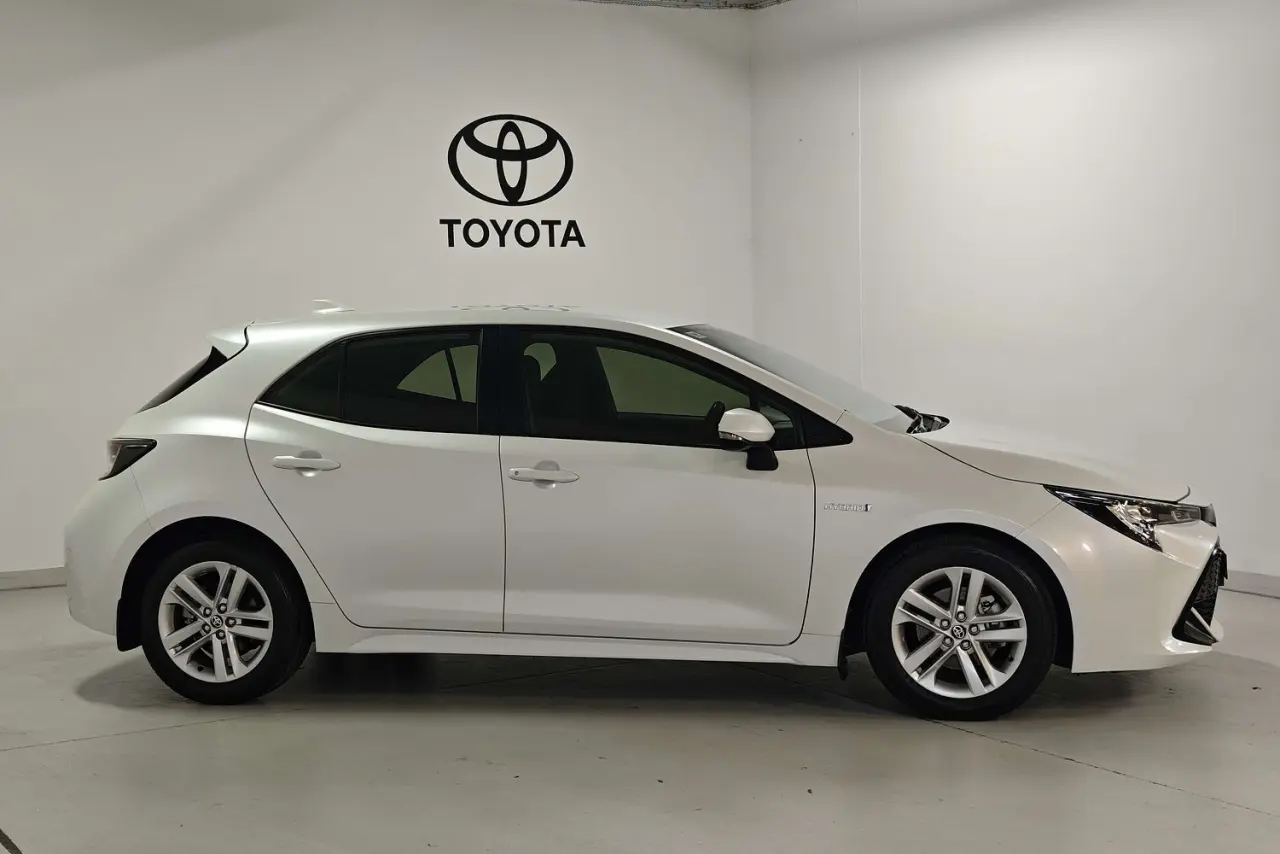 2021 Toyota Corolla Gallery Image 4