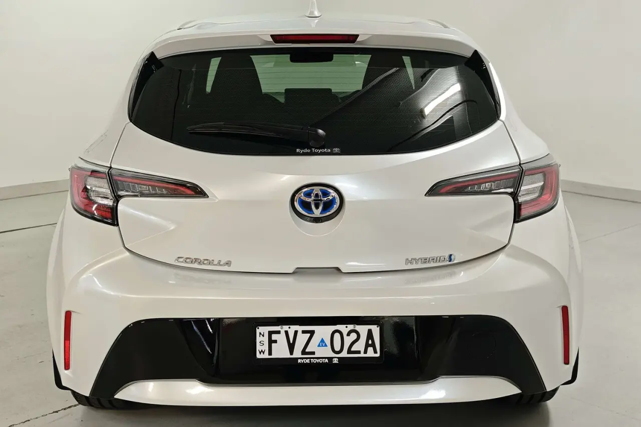 2021 Toyota Corolla Gallery Image 8