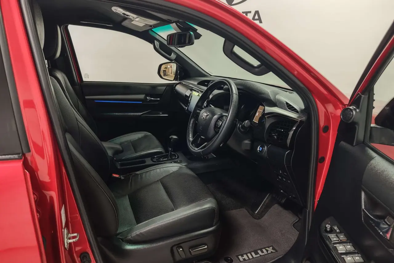 2022 Toyota Hilux Gallery Image 10
