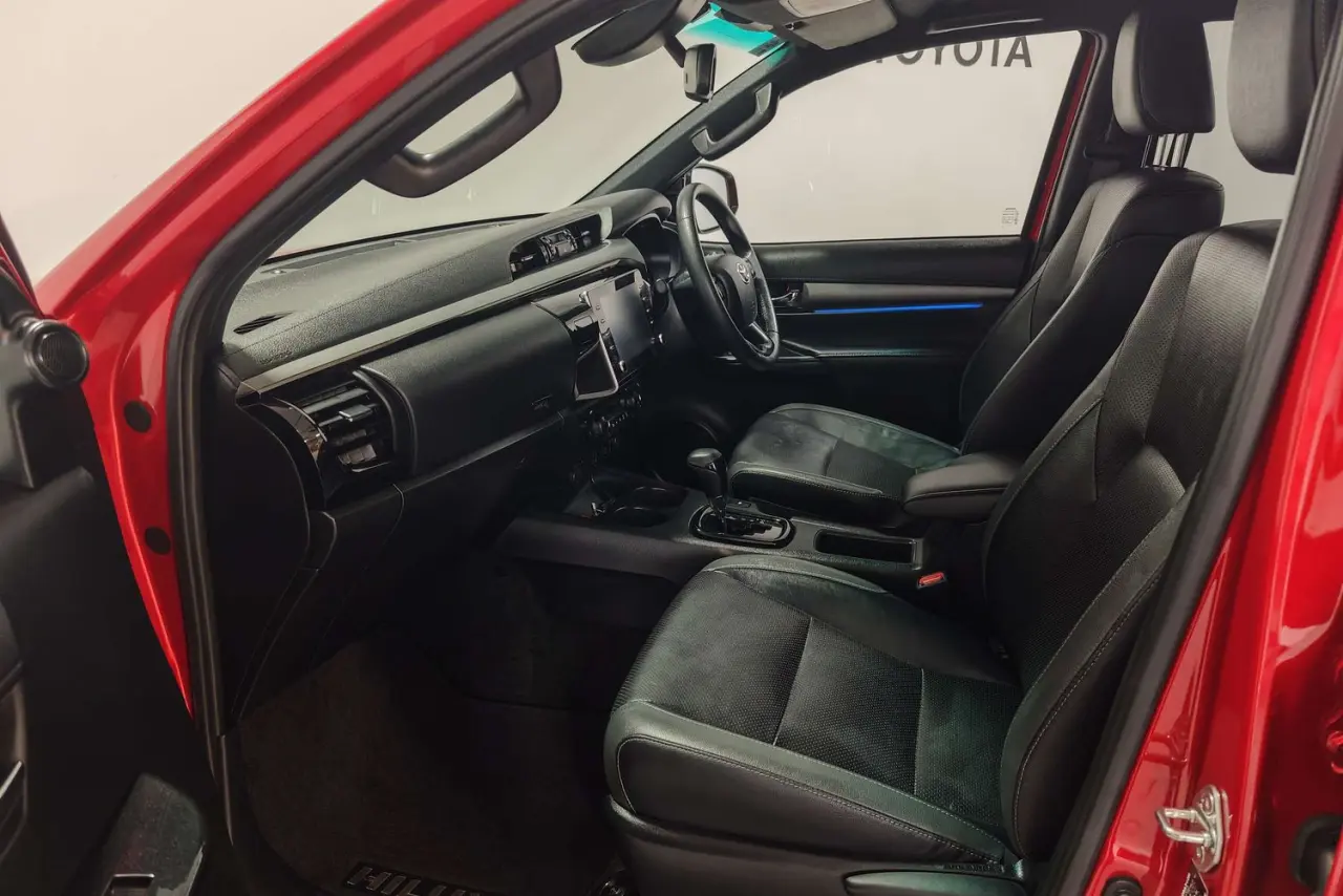 2022 Toyota Hilux Gallery Image 14