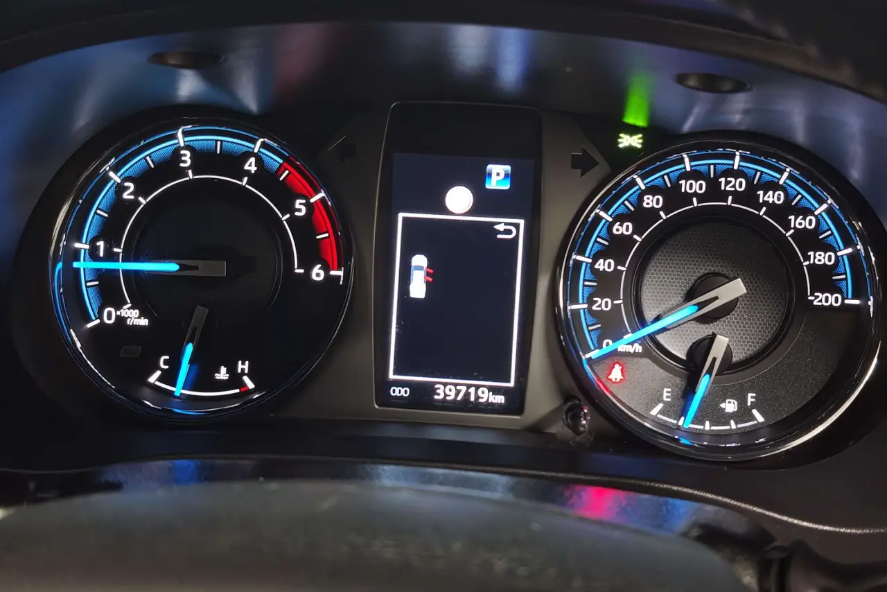 2022 Toyota Hilux Gallery Image 17