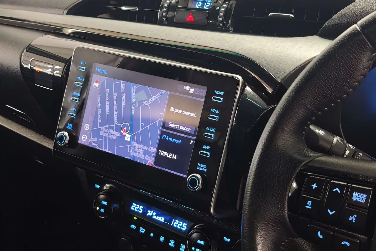 2022 Toyota Hilux Gallery Image 18