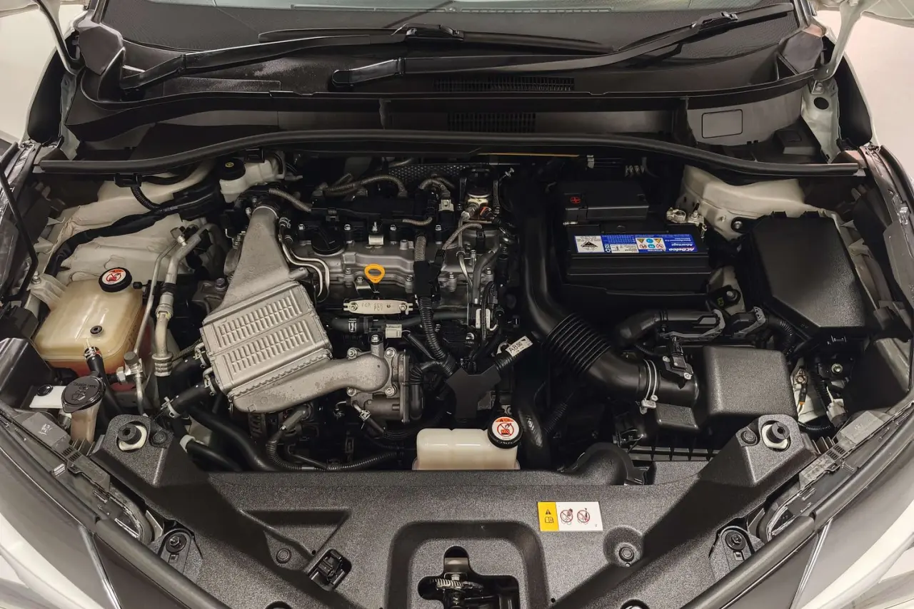 2020 Toyota C-HR Gallery Image 22