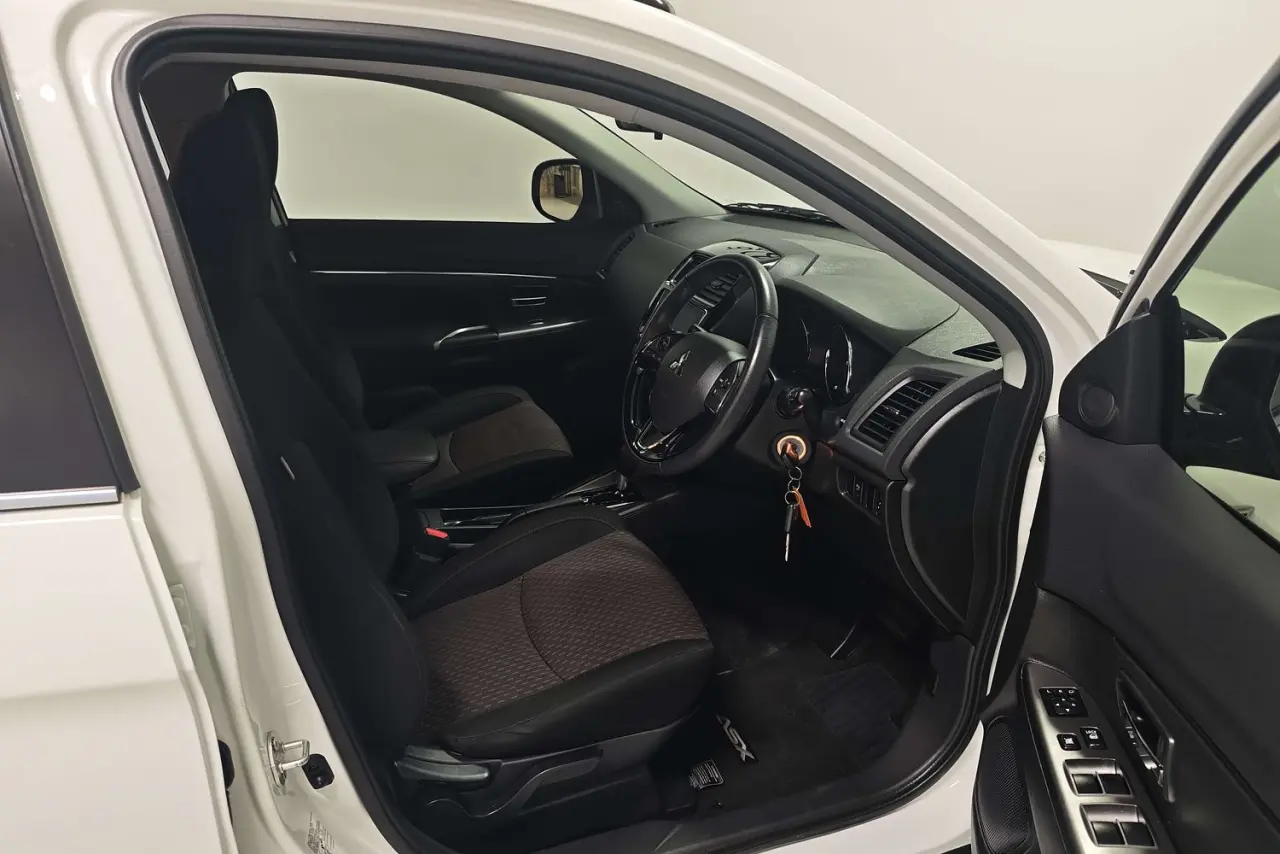 2017 Mitsubishi ASX Gallery Image 10