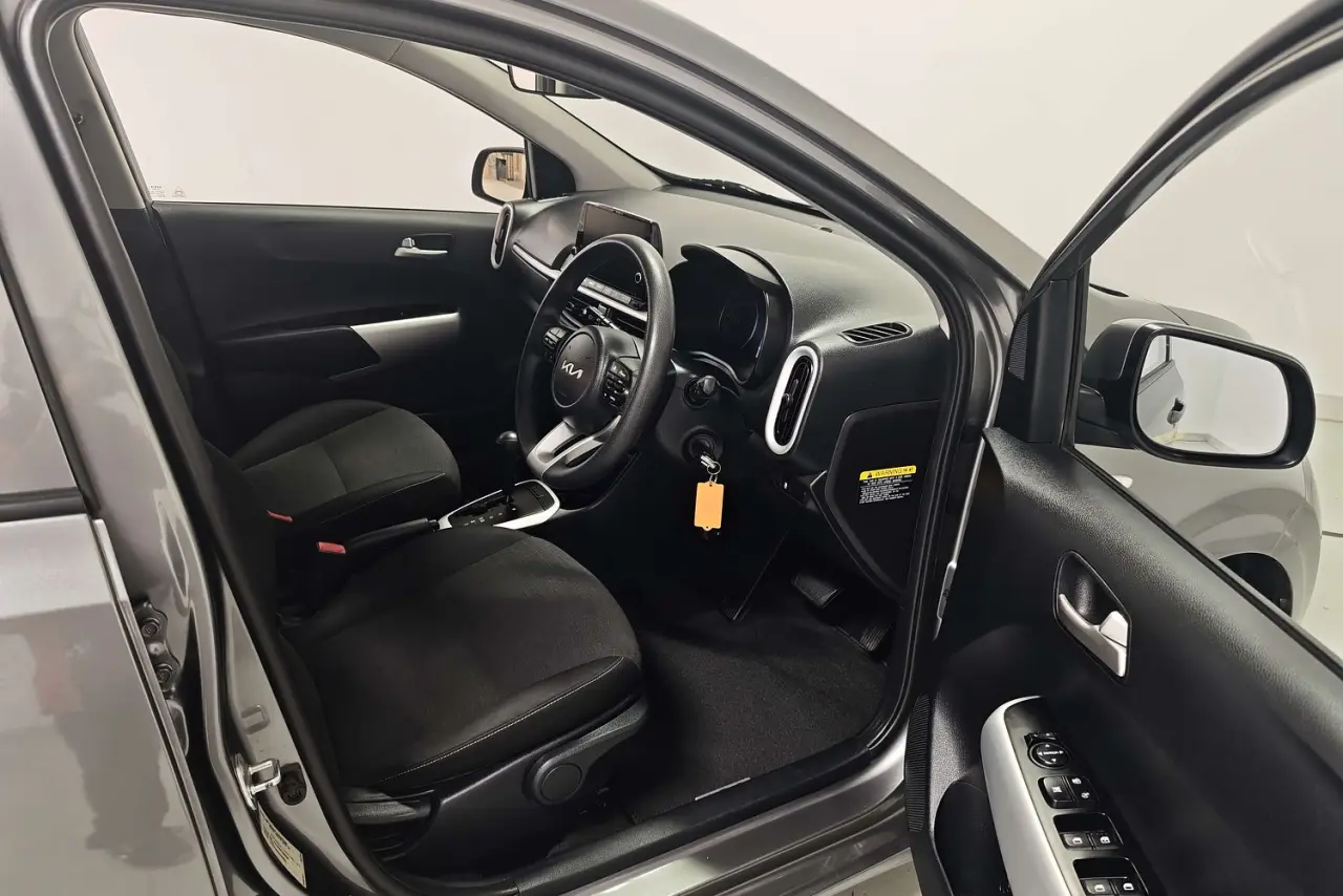 2021 Kia Picanto Gallery Image 10