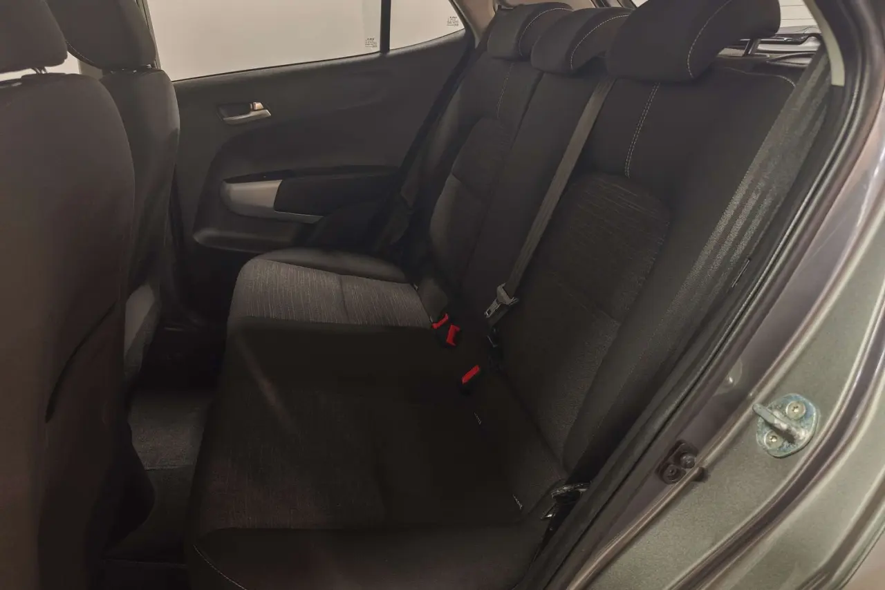 2021 Kia Picanto Gallery Image 13