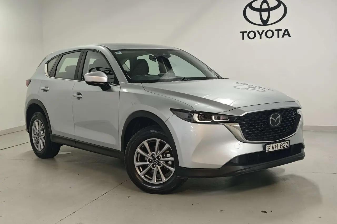 2023 Mazda CX-5 Gallery Image 1