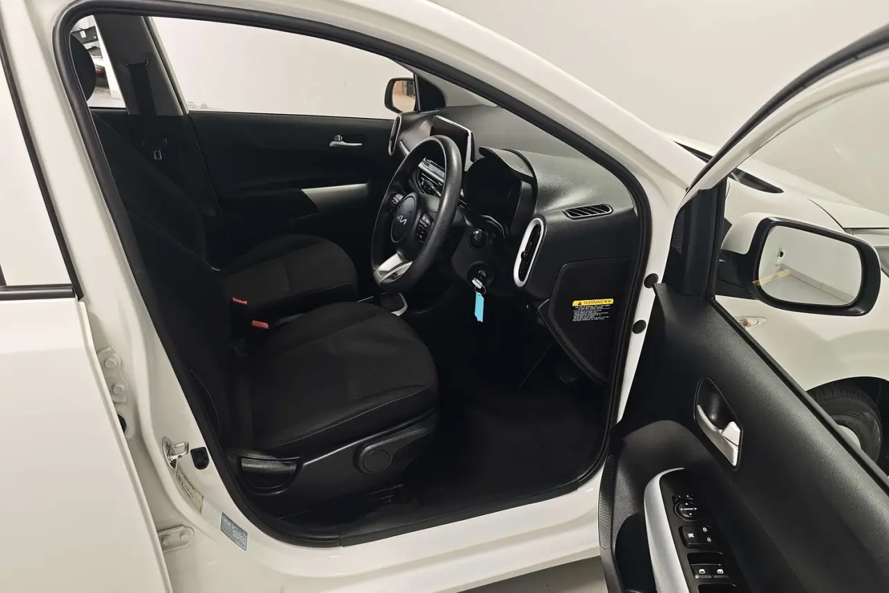 2021 Kia Picanto Gallery Image 10