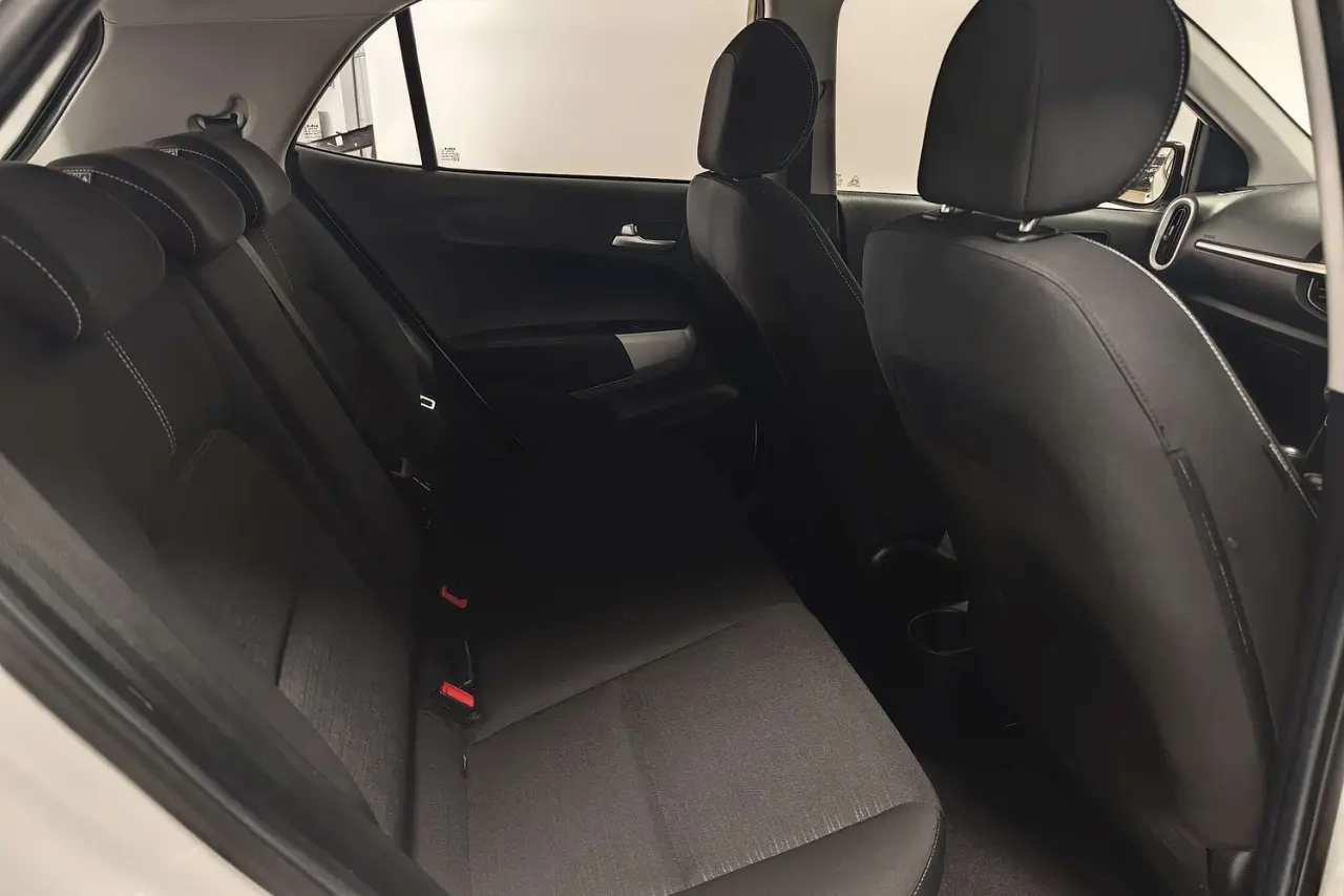 2021 Kia Picanto Gallery Image 11