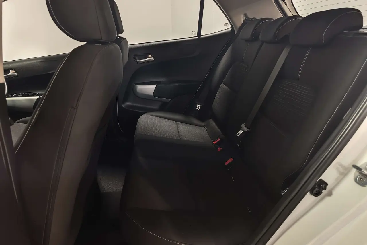 2021 Kia Picanto Gallery Image 13