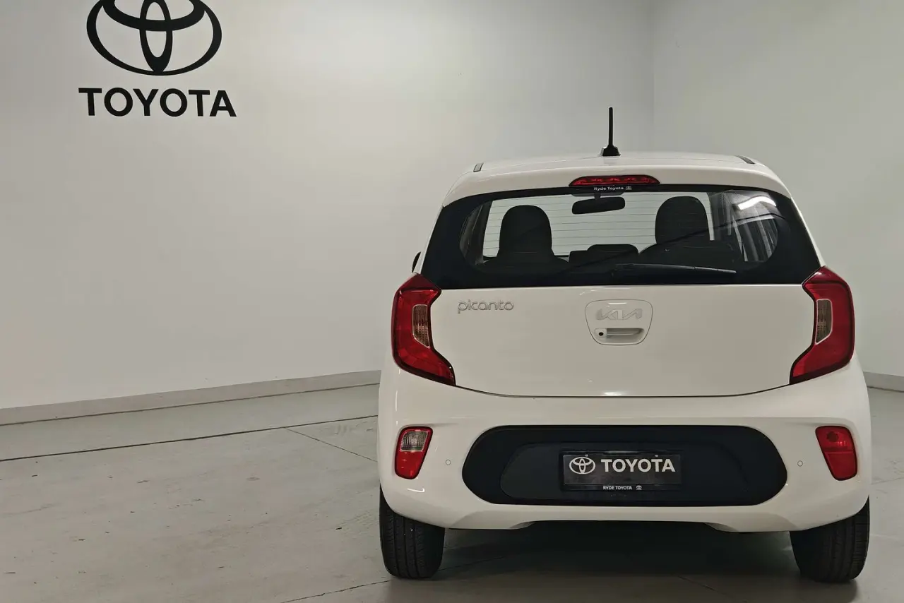 2021 Kia Picanto Gallery Image 7