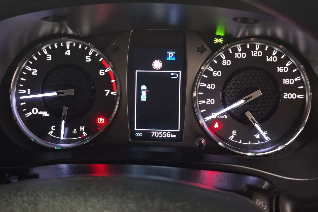 2022 Toyota Hilux Gallery Image 17