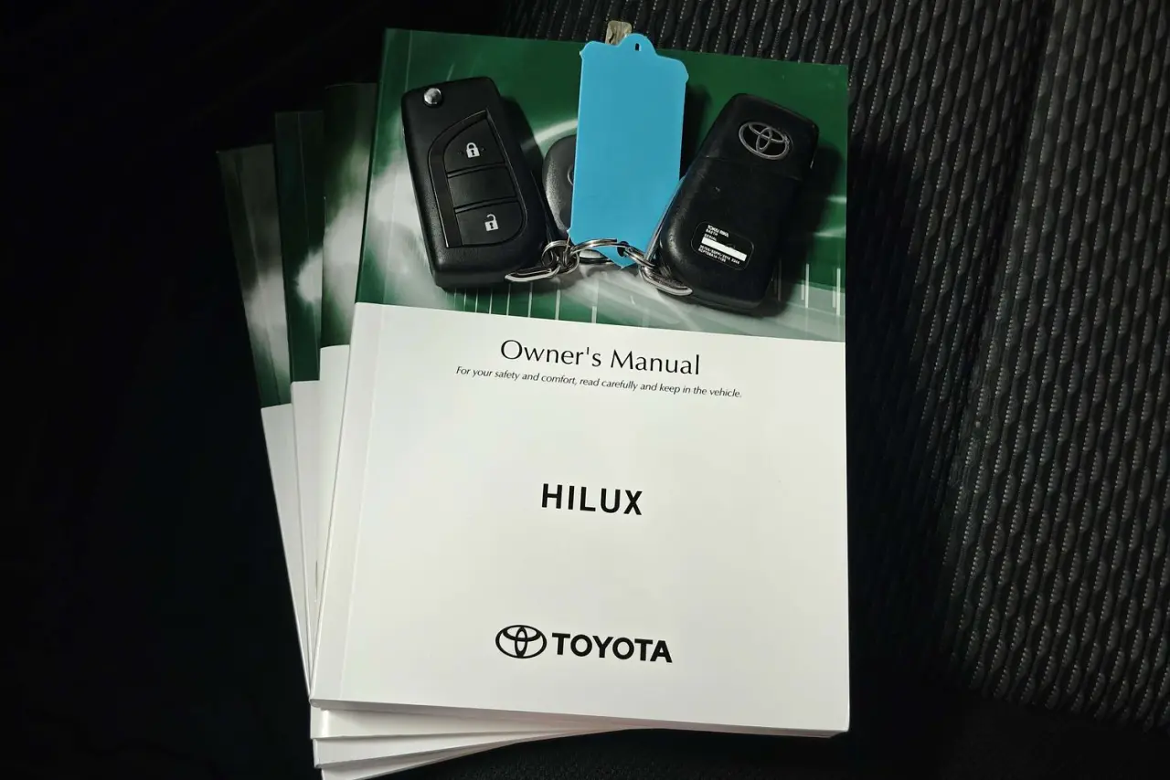 2022 Toyota Hilux Gallery Image 21