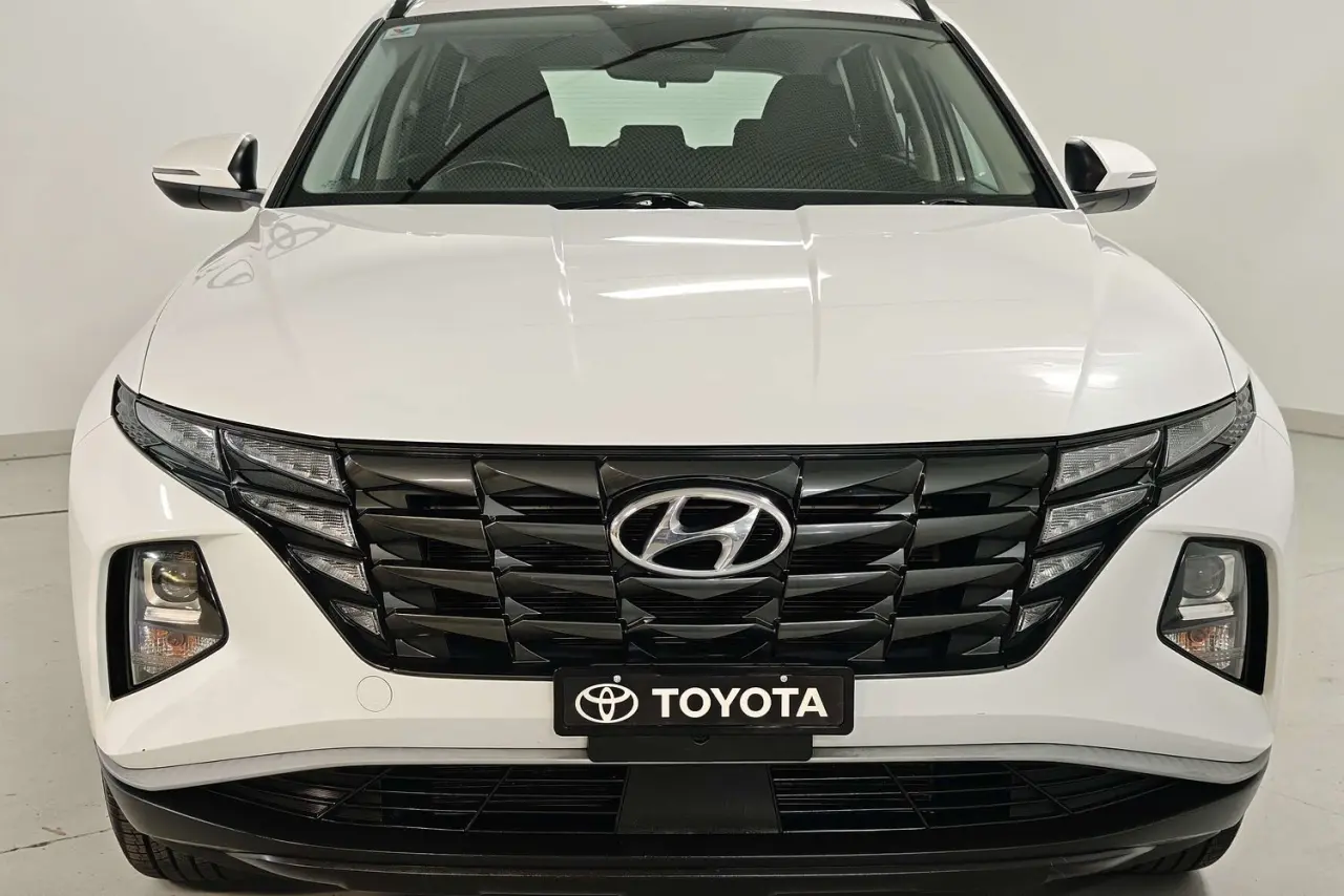 2023 Hyundai Tucson Gallery Image 3