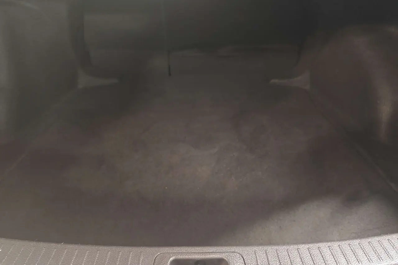 2022 Toyota Corolla Gallery Image 12