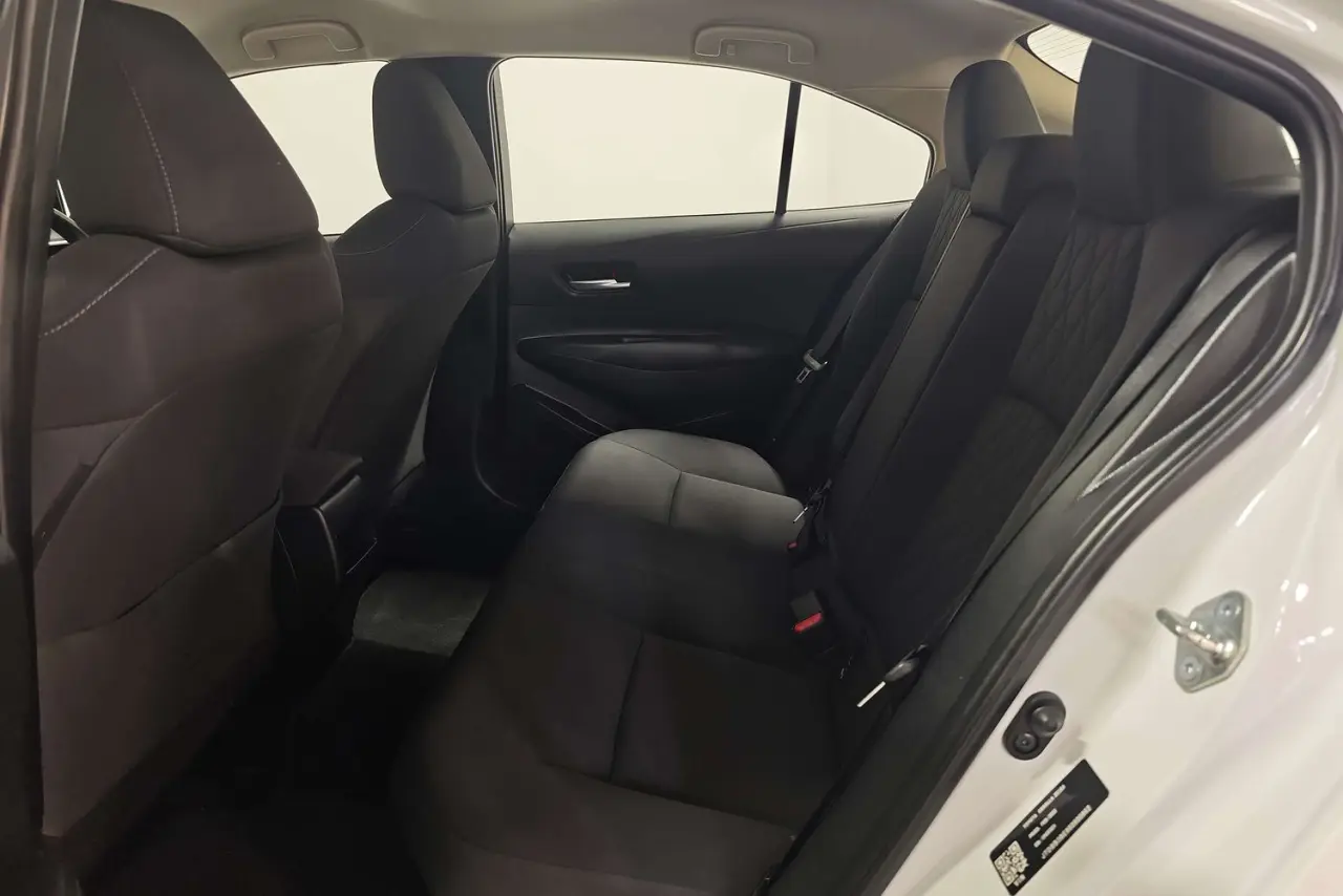 2022 Toyota Corolla Gallery Image 13