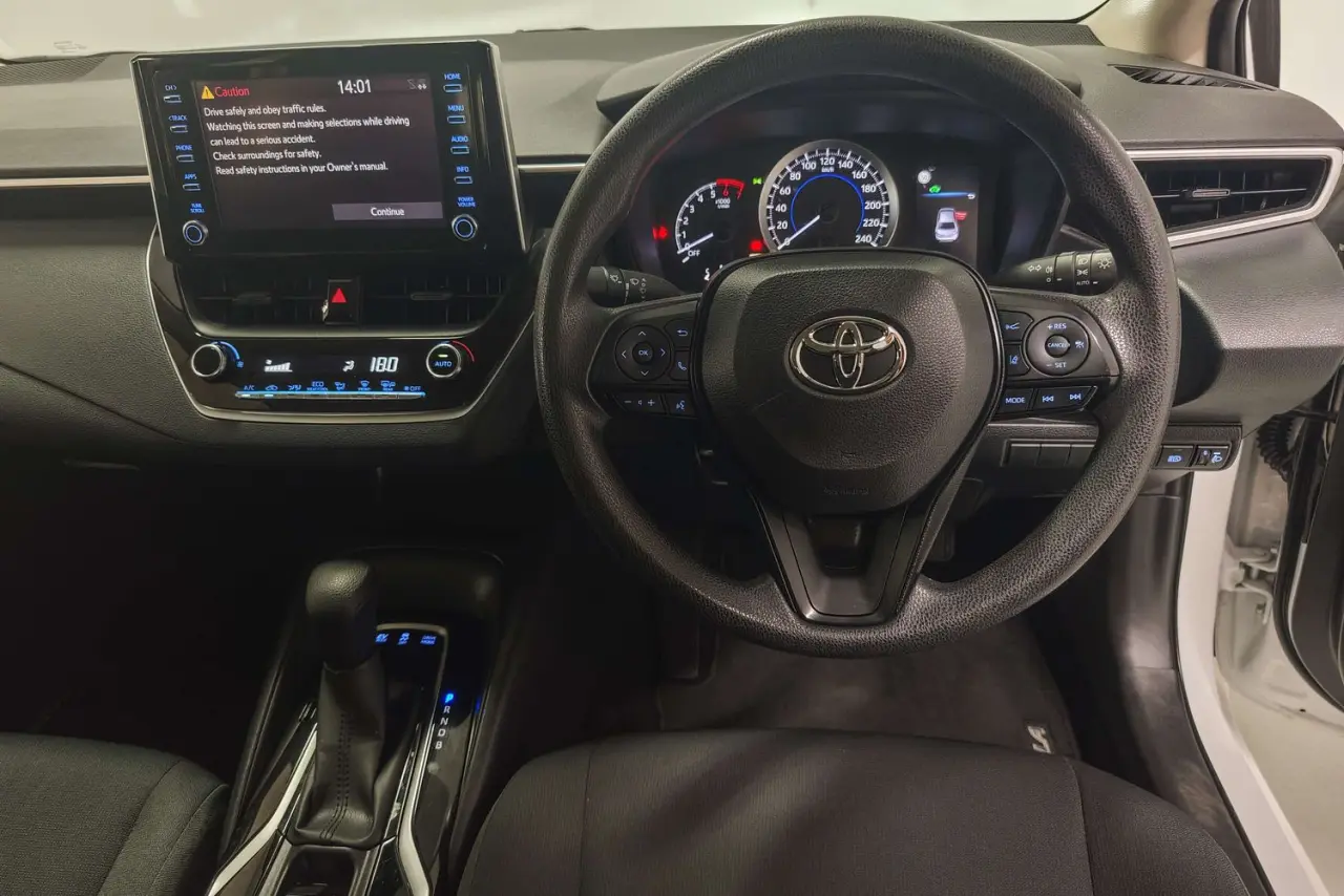 2022 Toyota Corolla Gallery Image 16