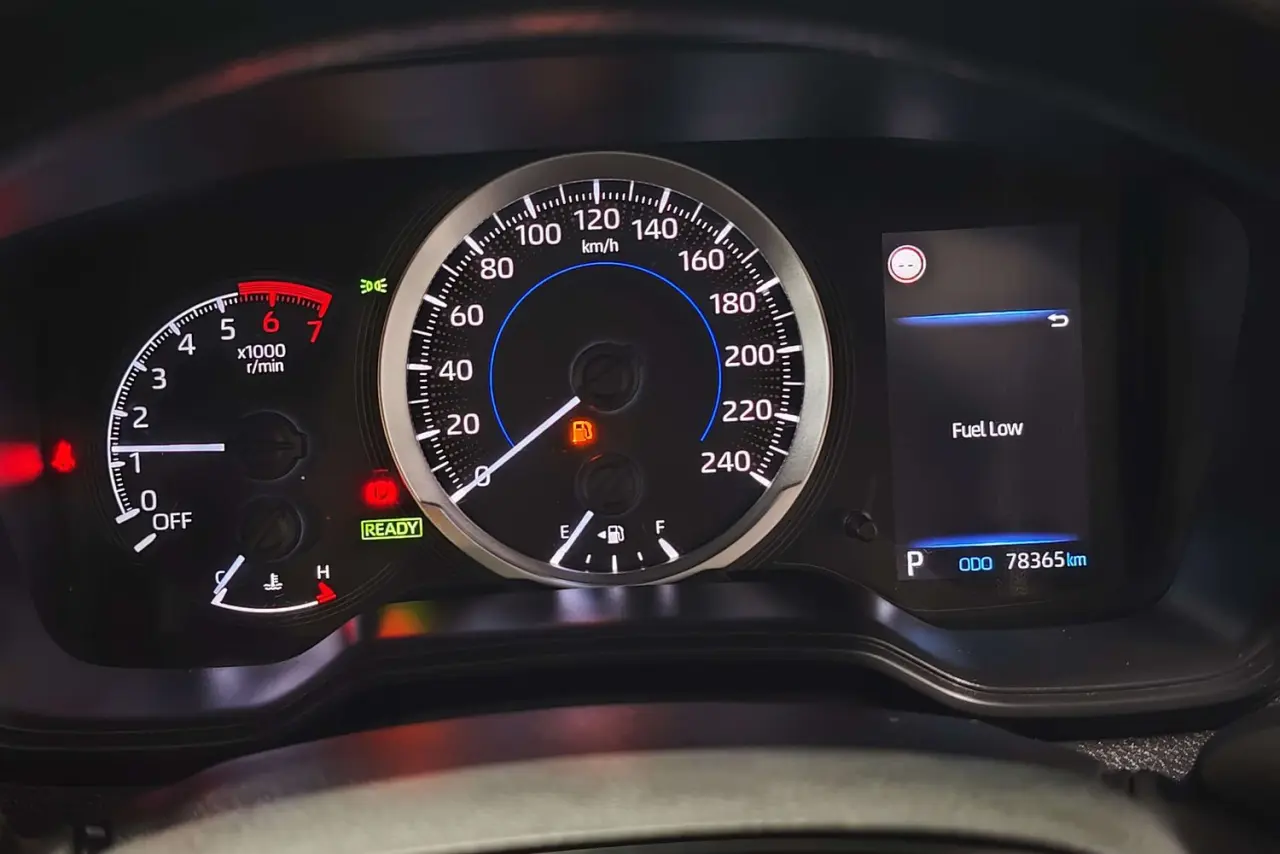 2022 Toyota Corolla Gallery Image 17