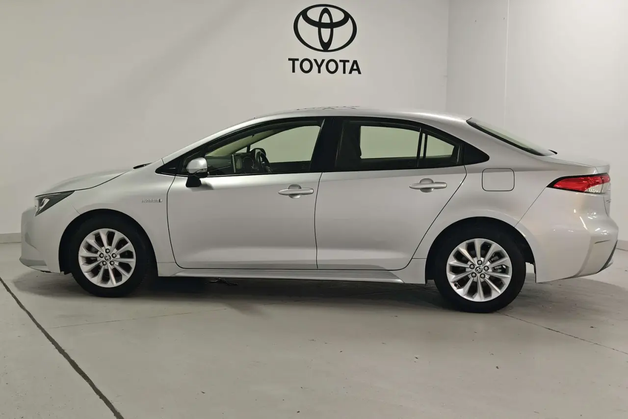 2022 Toyota Corolla Gallery Image 9