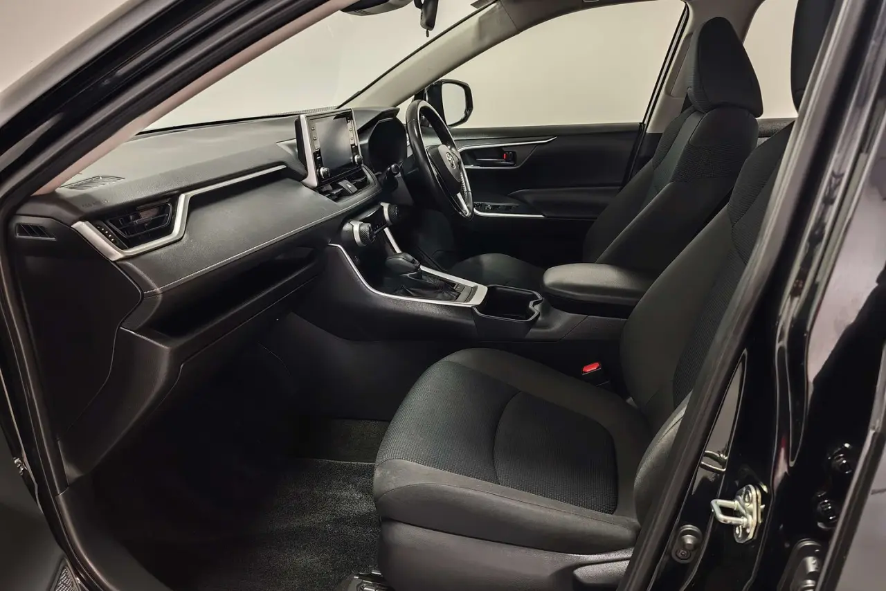 2022 Toyota RAV4 Gallery Image 14