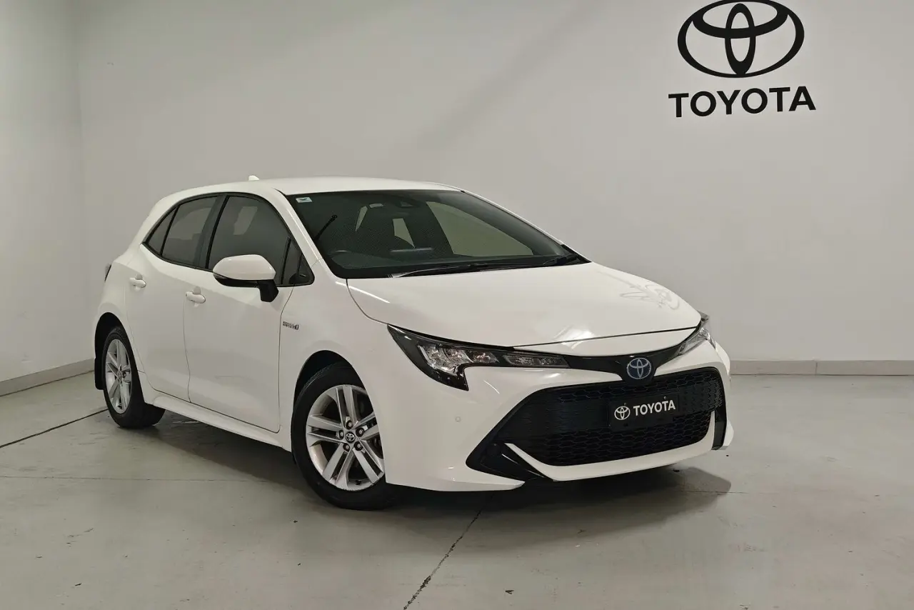 2021 Toyota Corolla Gallery Image 1