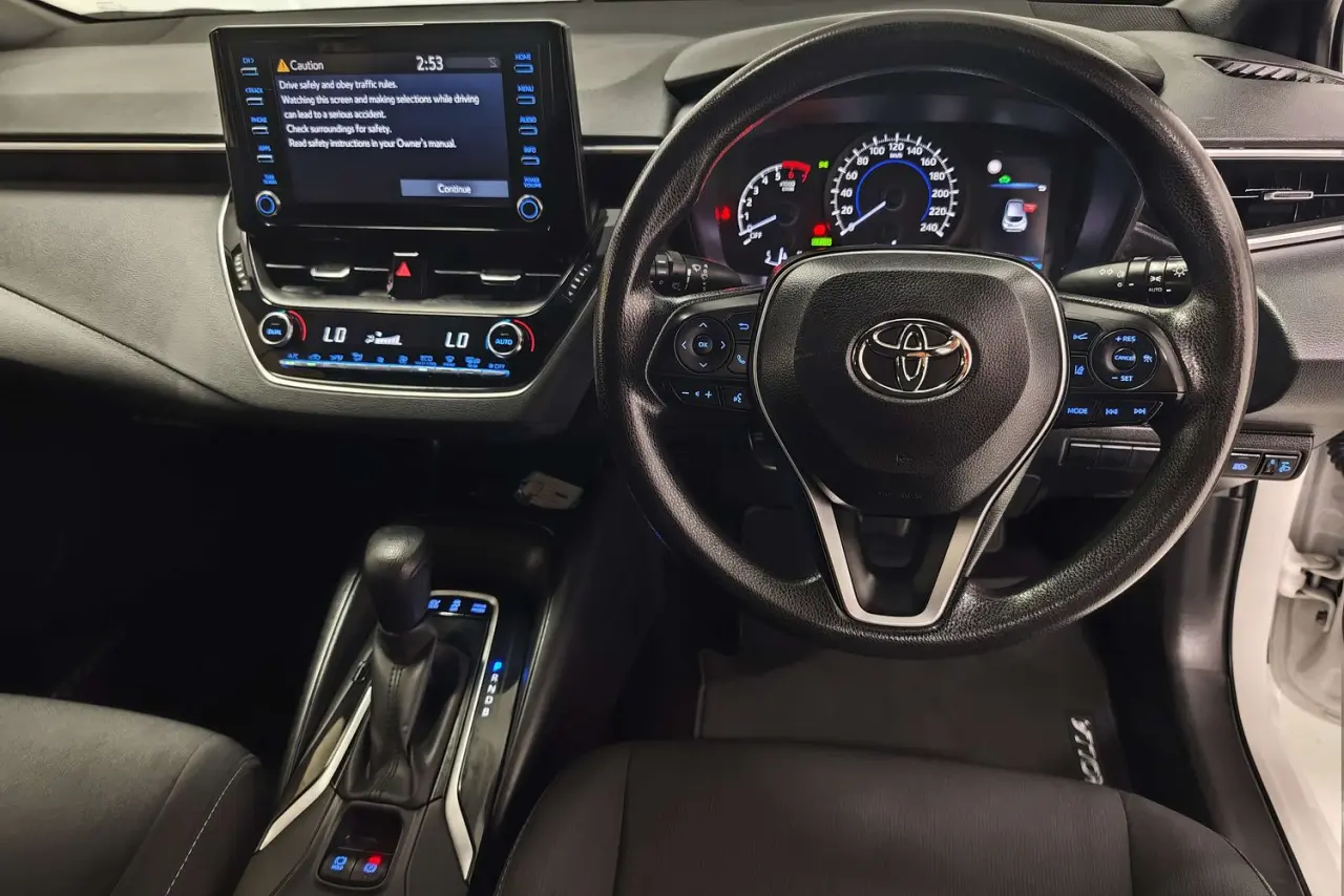 2021 Toyota Corolla Gallery Image 16